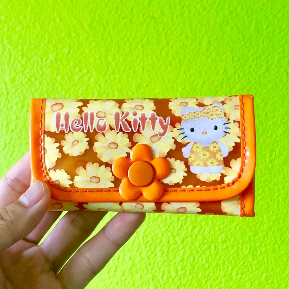 Vintage 2002 Hello Kitty Key Fob Wallet